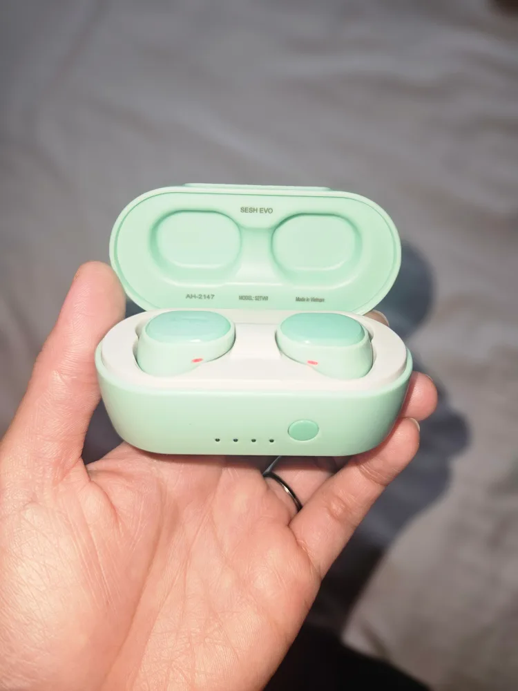 Skullcandy Sesh Evo Mint Green Earbuds thumbnail