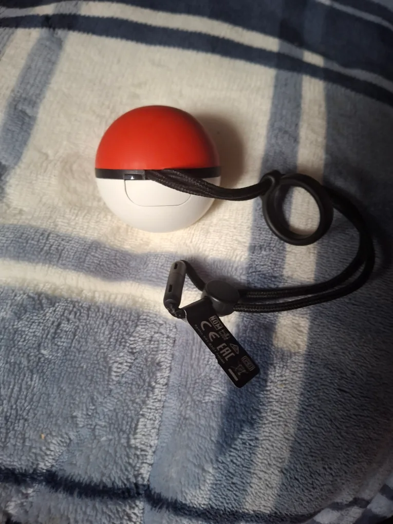 Pokémon GO Plus lets go pikachu lets go eevee image indicator(4)