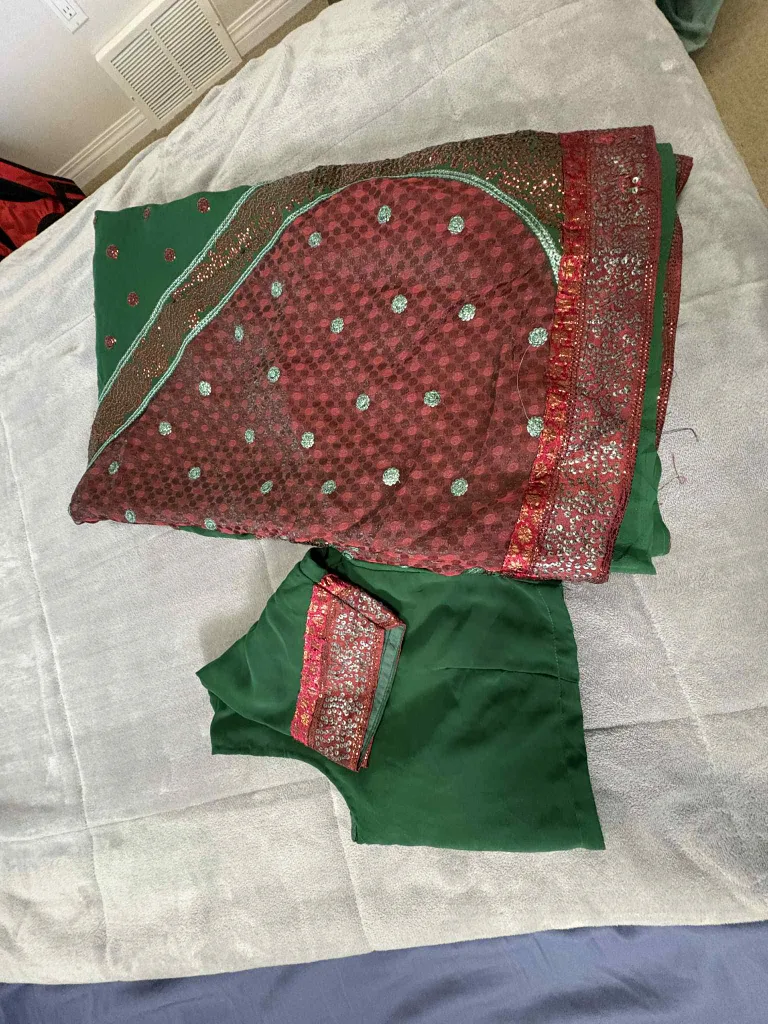 Green & Maroon Saree thumbnail