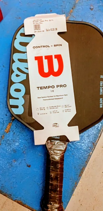 Wilson Tempo Pro 16 Pickleball Paddle - New thumbnail