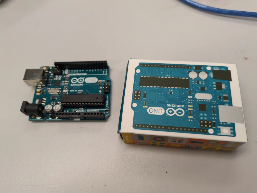 Arduino UNO microcontroller thumbnail