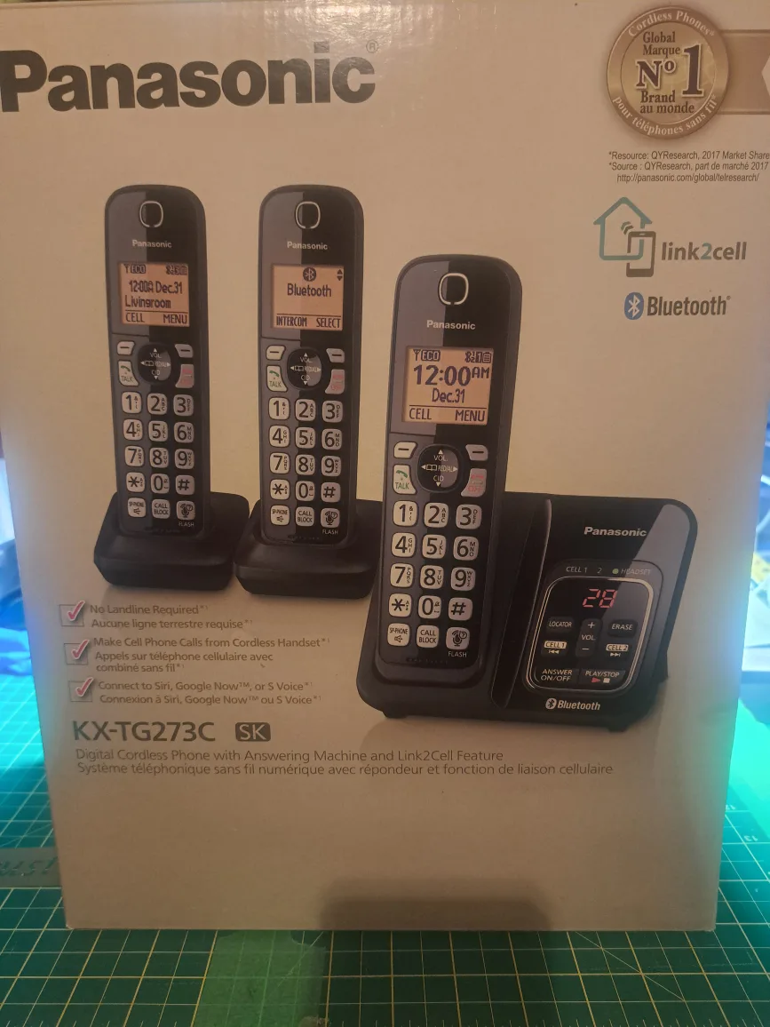 Panasonic KX-TG273C Cordless Phone System thumbnail