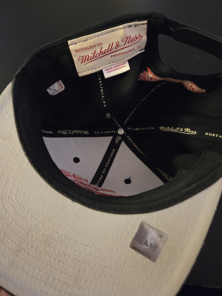 Mitchell & Ness Toronto Raptors Adjustable Hat - photo 3