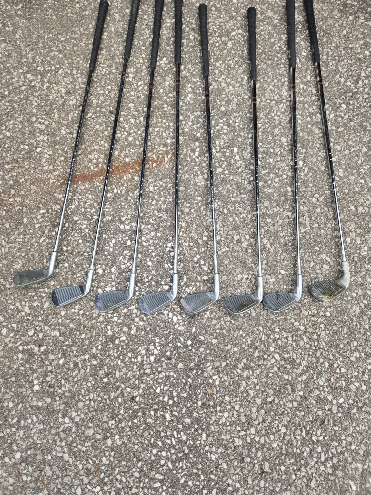 Spalding Tour XL Golf Club Set image indicator(9)