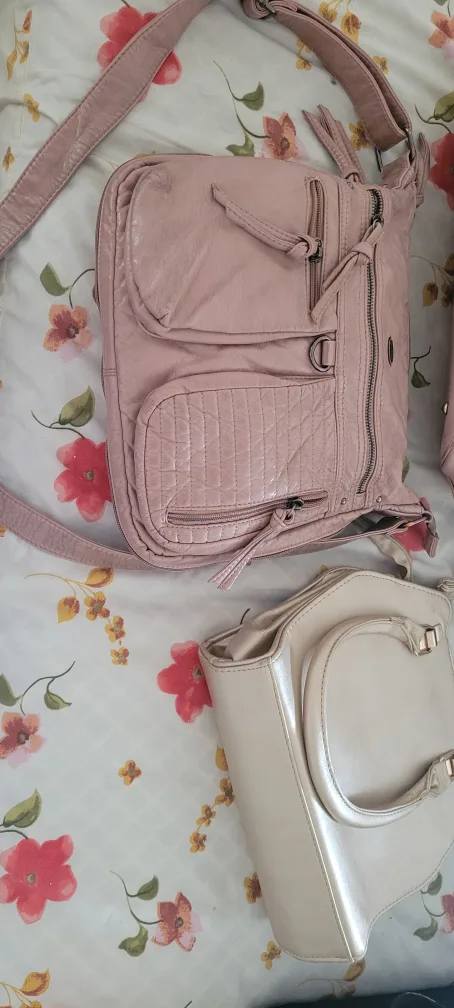 Assorted Handbags - Serson & More! image indicator(4)