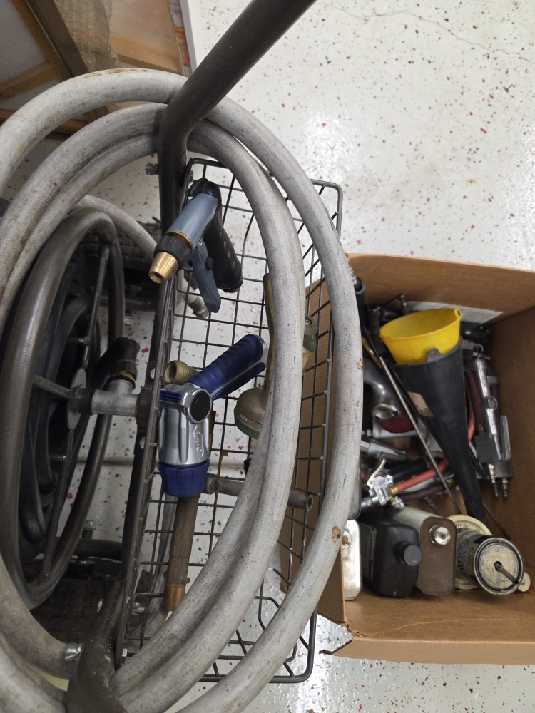 Hose Reel Cart with Hose 250 feet - photo 3
