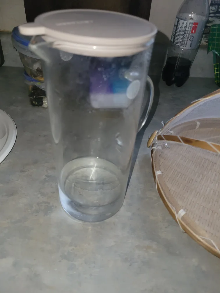 Tupperware Pitcher thumbnail