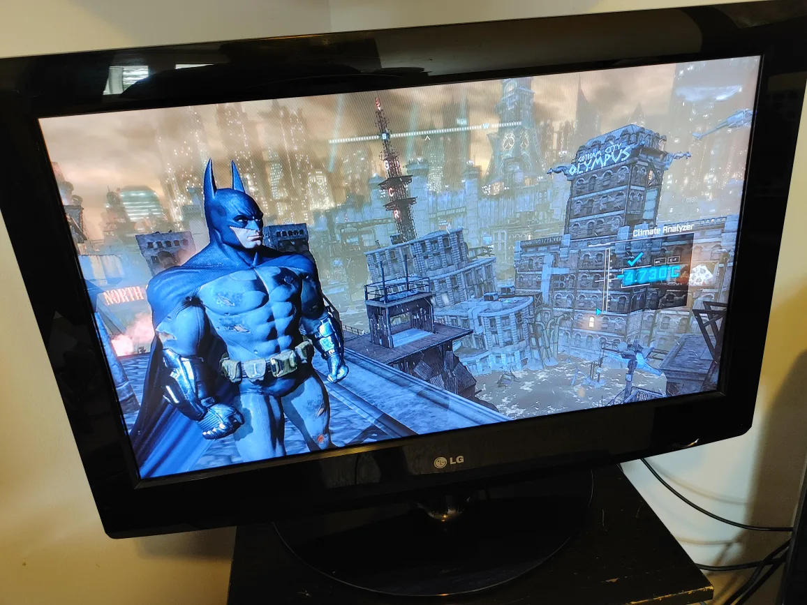 Xbox 360 Console with Kinect and Games image indicator(7)