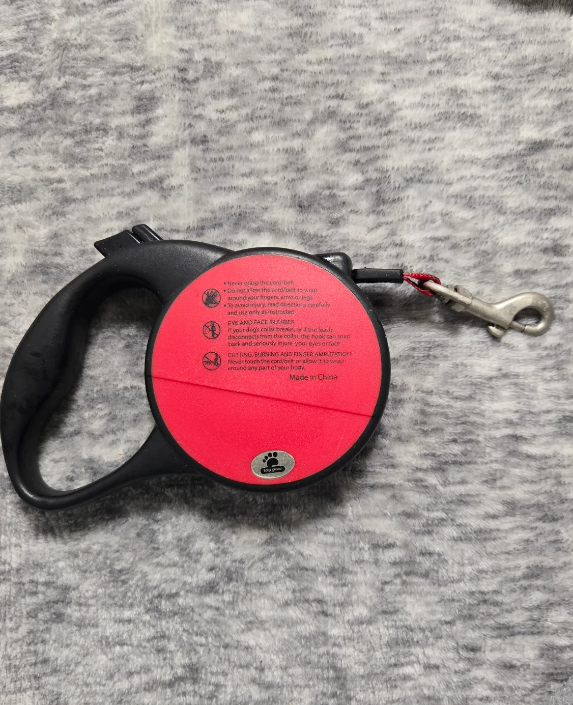 Top Paw Retractable Dog Leash image indicator(2)