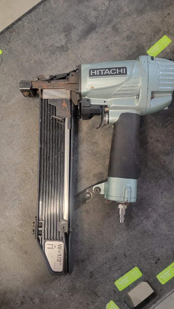 Hitachi N5010A 2" Stapler thumbnail