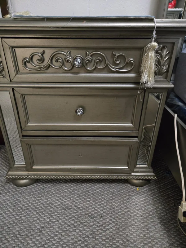Elegant Mirrored Nightstand thumbnail