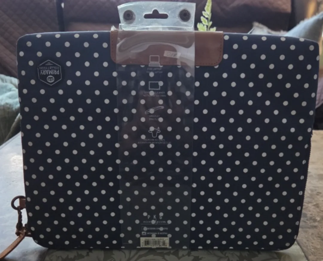 PKG Primary Collection 13/14" Laptop Digital Portfolio image indicator(2)