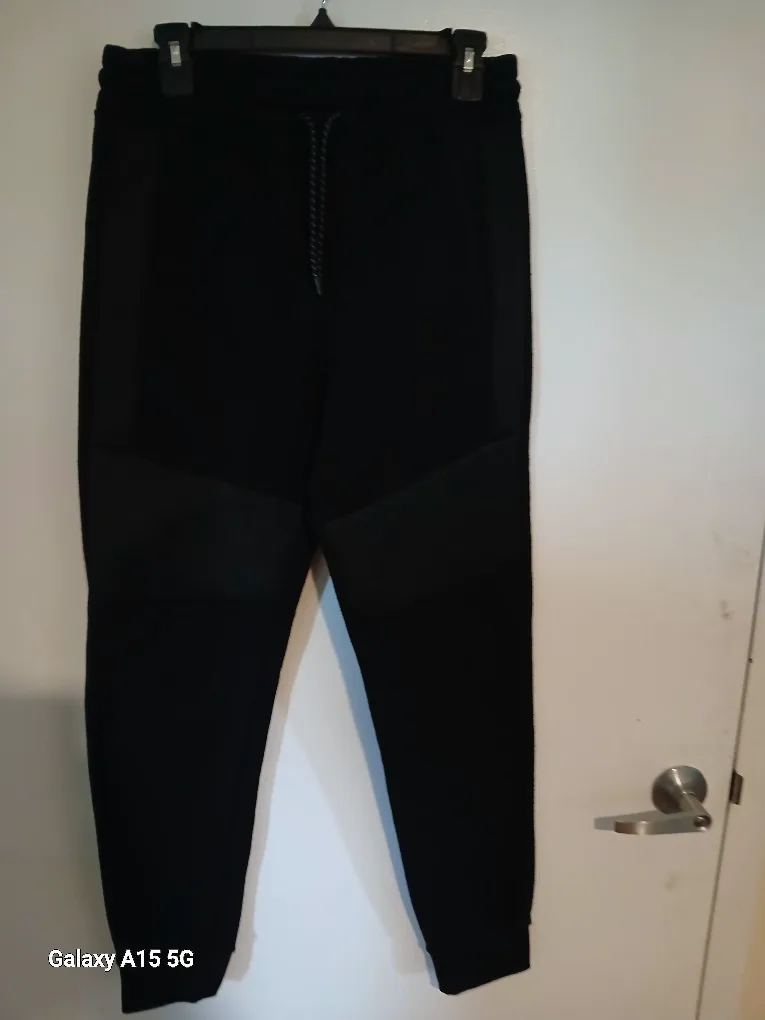 Black Jogger Pants thumbnail