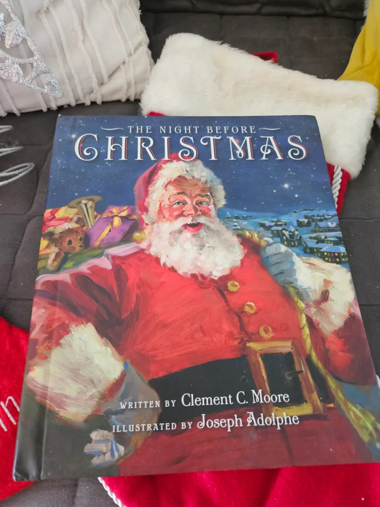 lot of Christmas items image indicator(5)