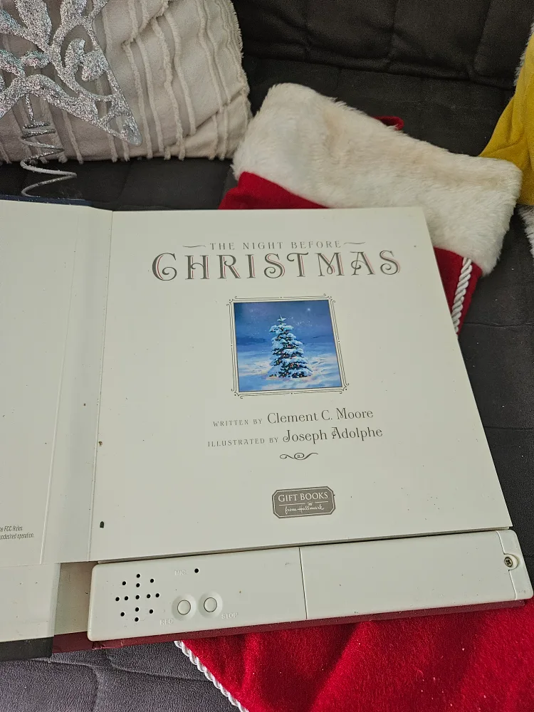 lot of Christmas items image indicator(6)