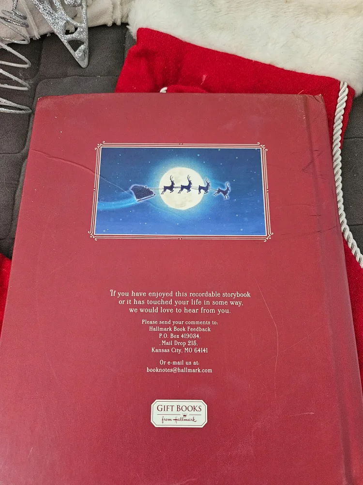 lot of Christmas items image indicator(8)