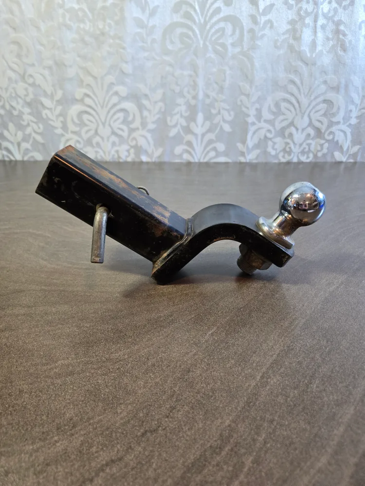 Trailer Hitch Ball Mount thumbnail