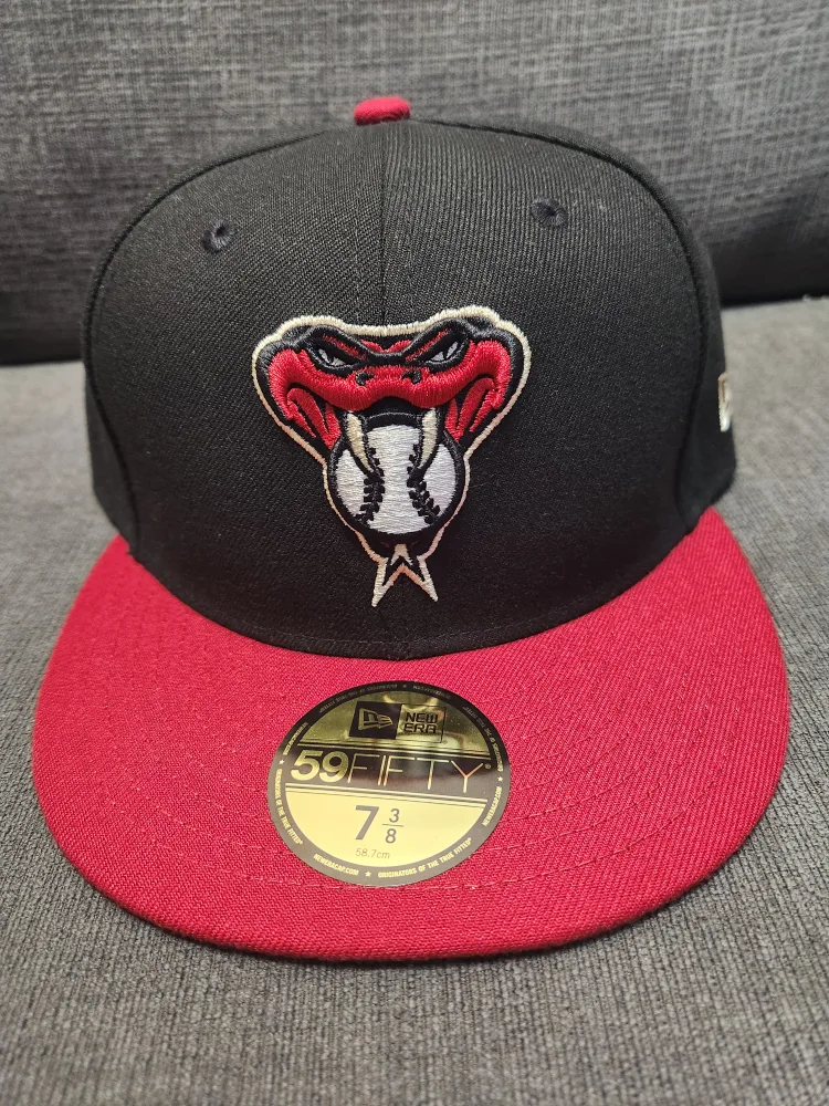 New Era Arizona Diamondbacks Fitted Hat - Size 7 3/8 thumbnail
