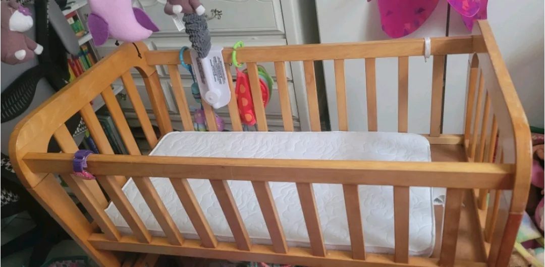 Wooden Baby Crib with Mattress thumbnail