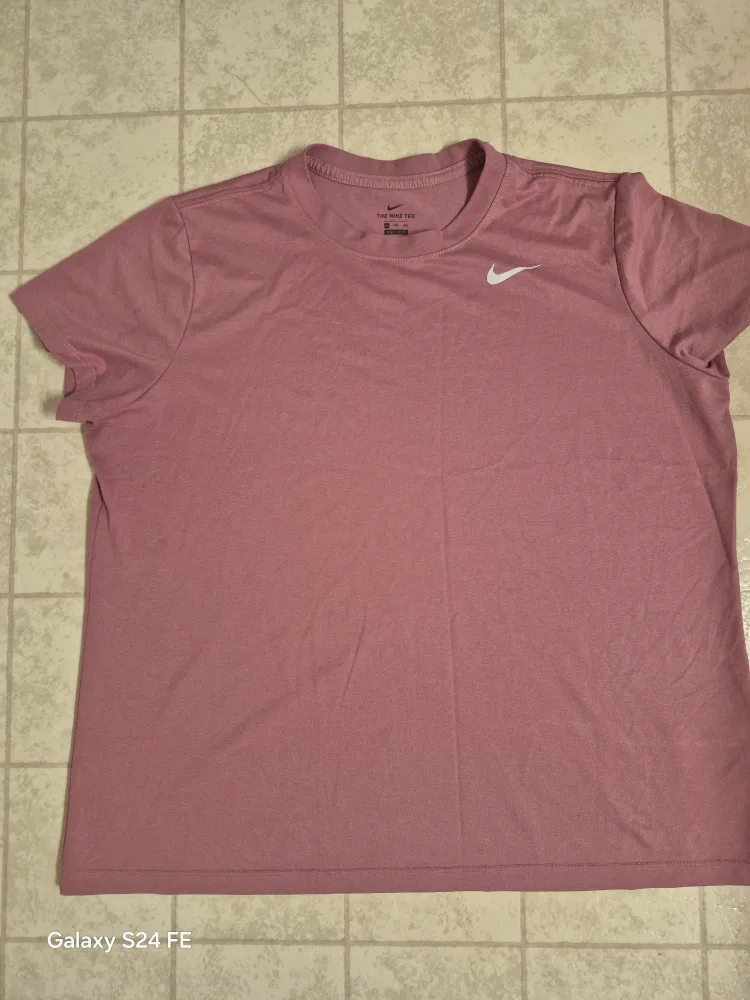 Nike Dri-FIT Tee - XXL thumbnail