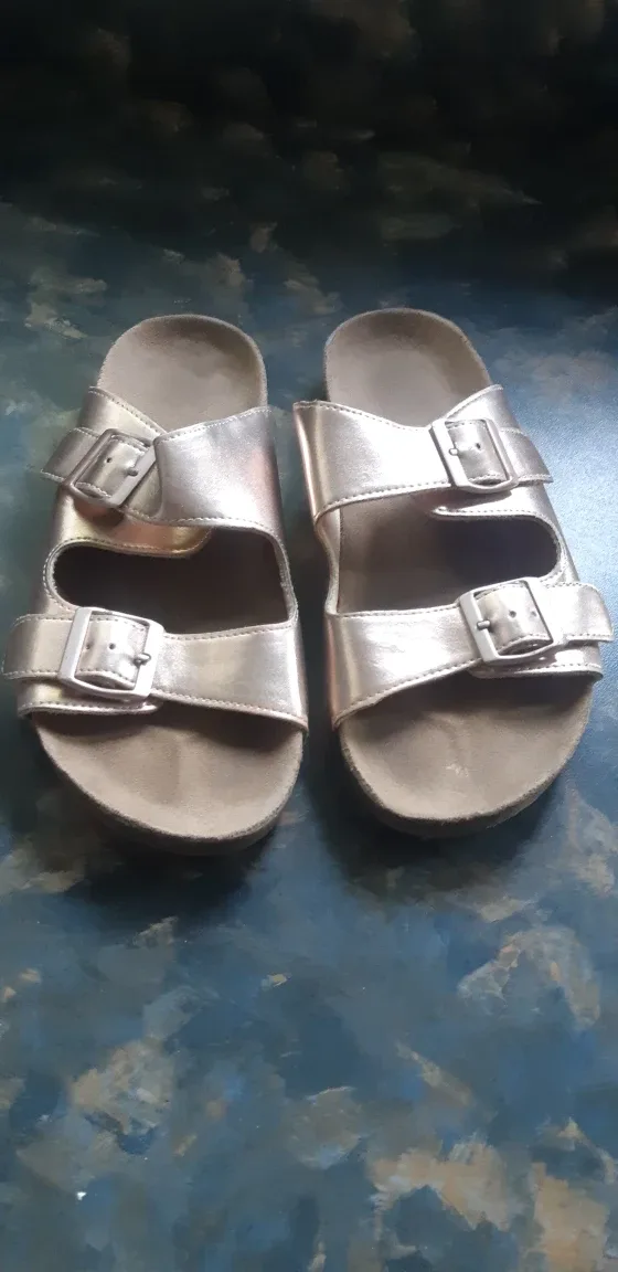 Size 5 Rose Gold Sandals image indicator(3)