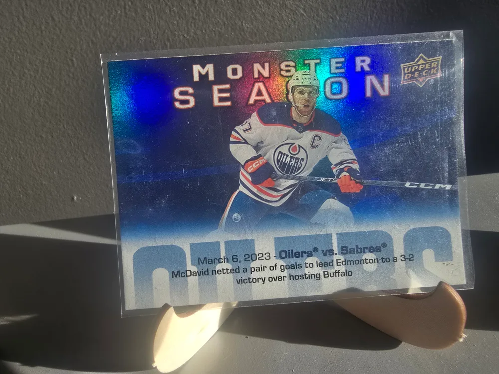 Upper Deck McDavid Oilers Hockey Card thumbnail