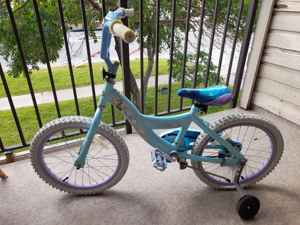 Disney Frozen Kids' Bike - Great Condition! - photo 3