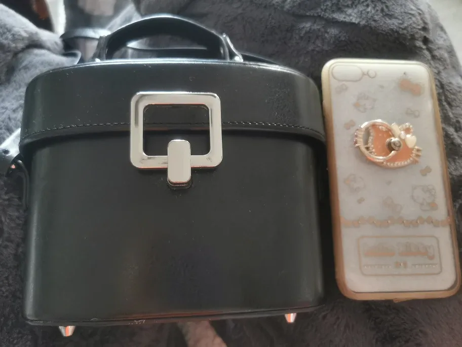 Black Leather Vanity Case image indicator(3)