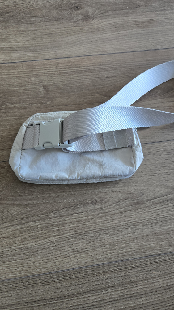 Lululemon Everywhere Belt Bag 1L White Opal - photo 2