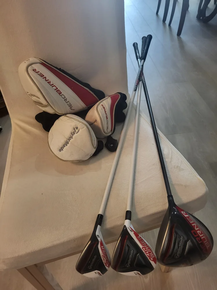 TaylorMade AeroBurner Golf Clubs Set image indicator(2)