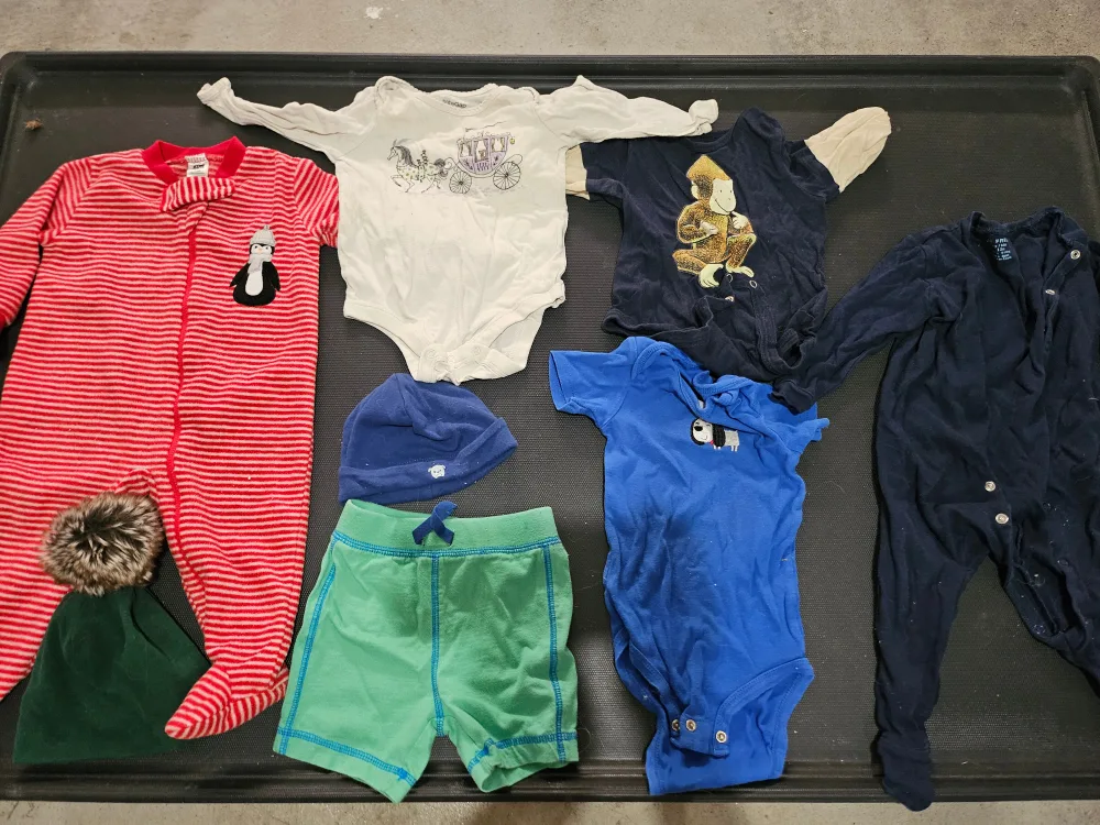 Baby Clothes Bundle - 1 yr old and under thumbnail
