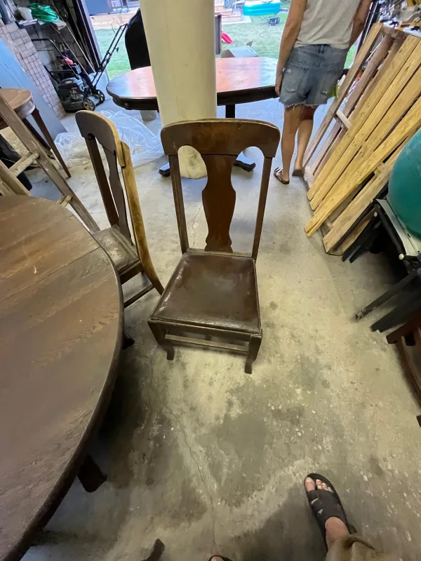 Antique Wood Dining Table with 6 Chairs image indicator(2)