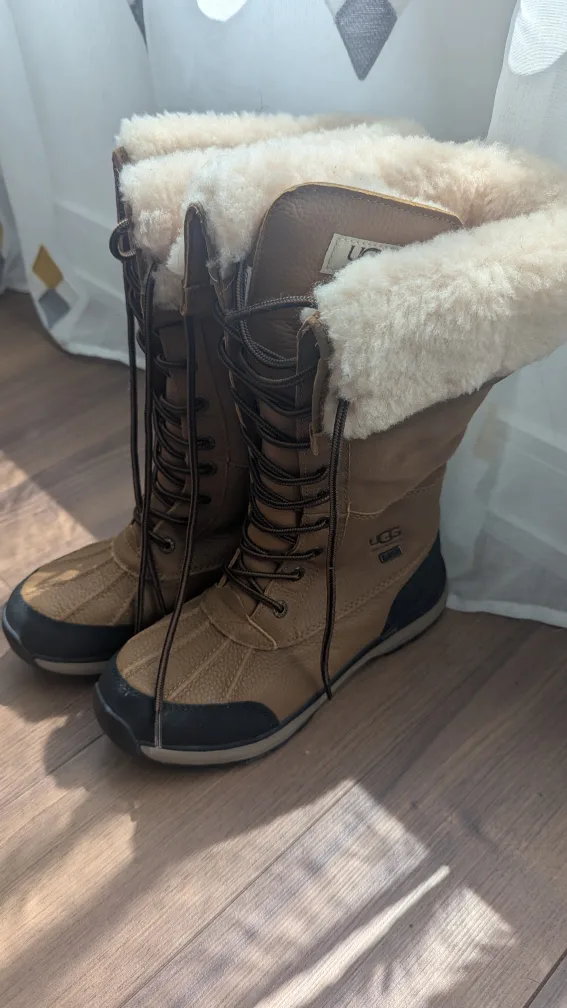 UGG Adirondack Waterproof Winter Boots - Women's 7.5 image indicator(2)