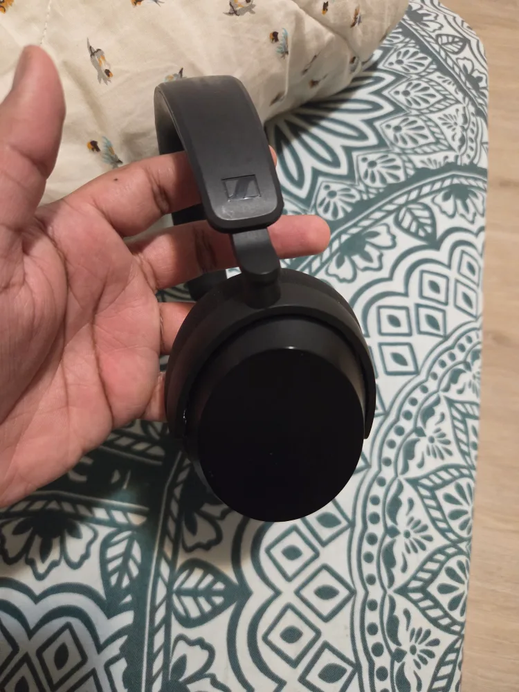 Sennheiser ACCENTUM Plus Wireless Bluetooth Headphones - Black thumbnail