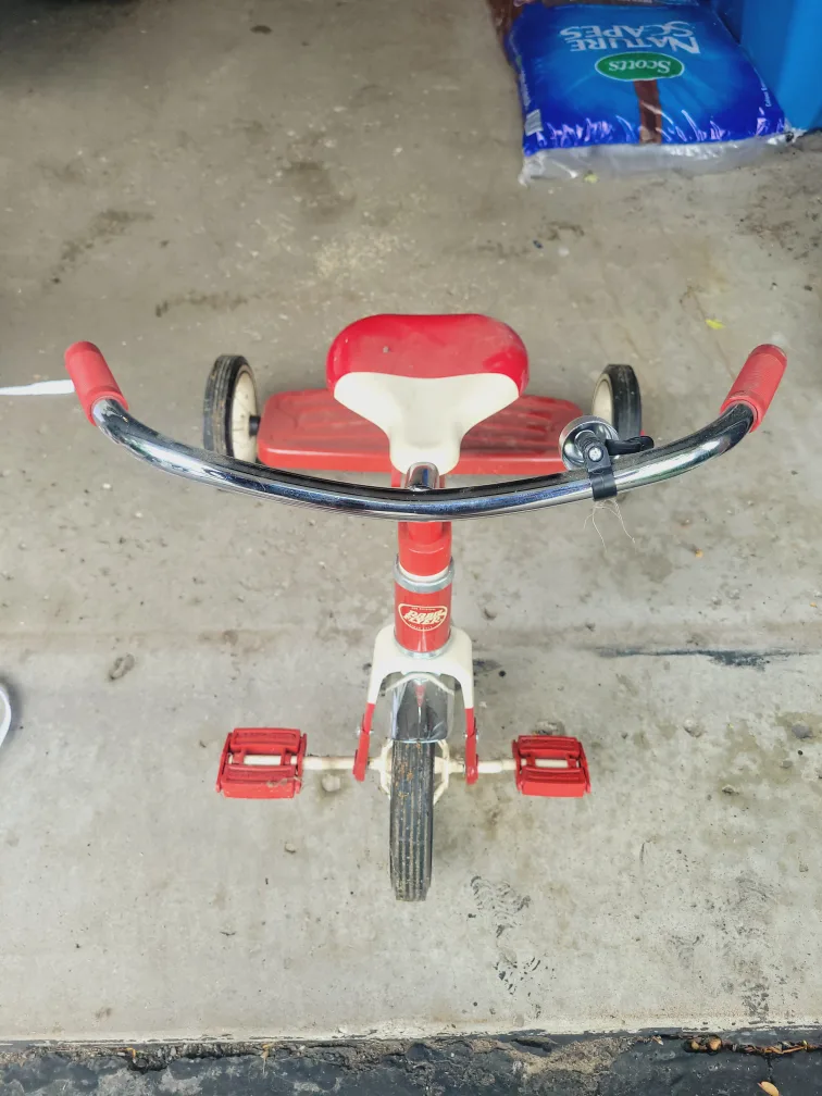 Radio Flyer Tricycle thumbnail