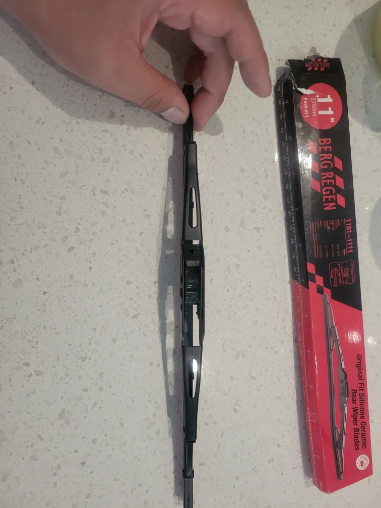BERG REGEN Rear Wiper Blades 11 inch image indicator(4)