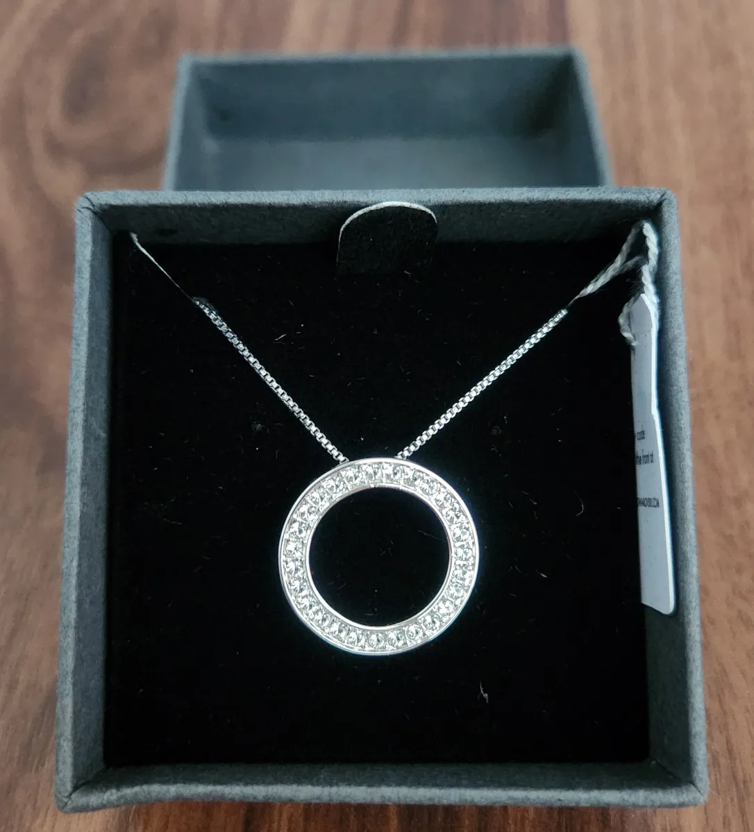 Circle Pendant Necklace thumbnail