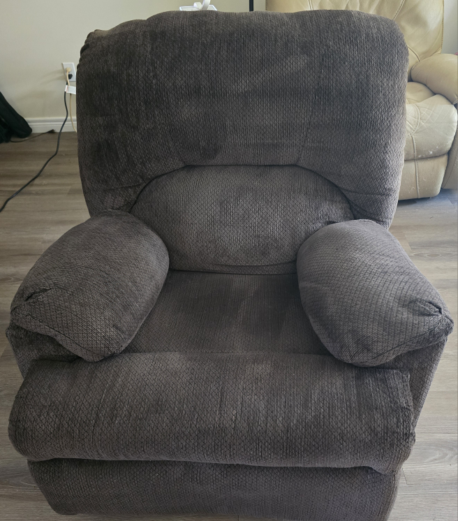 Brown Fabric Recliner Armchair - photo 4