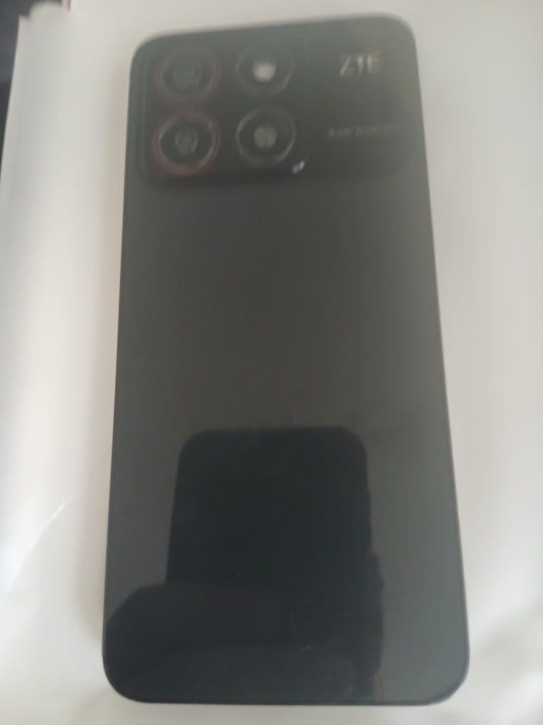 ZTE Z1E Smartphone - photo 2