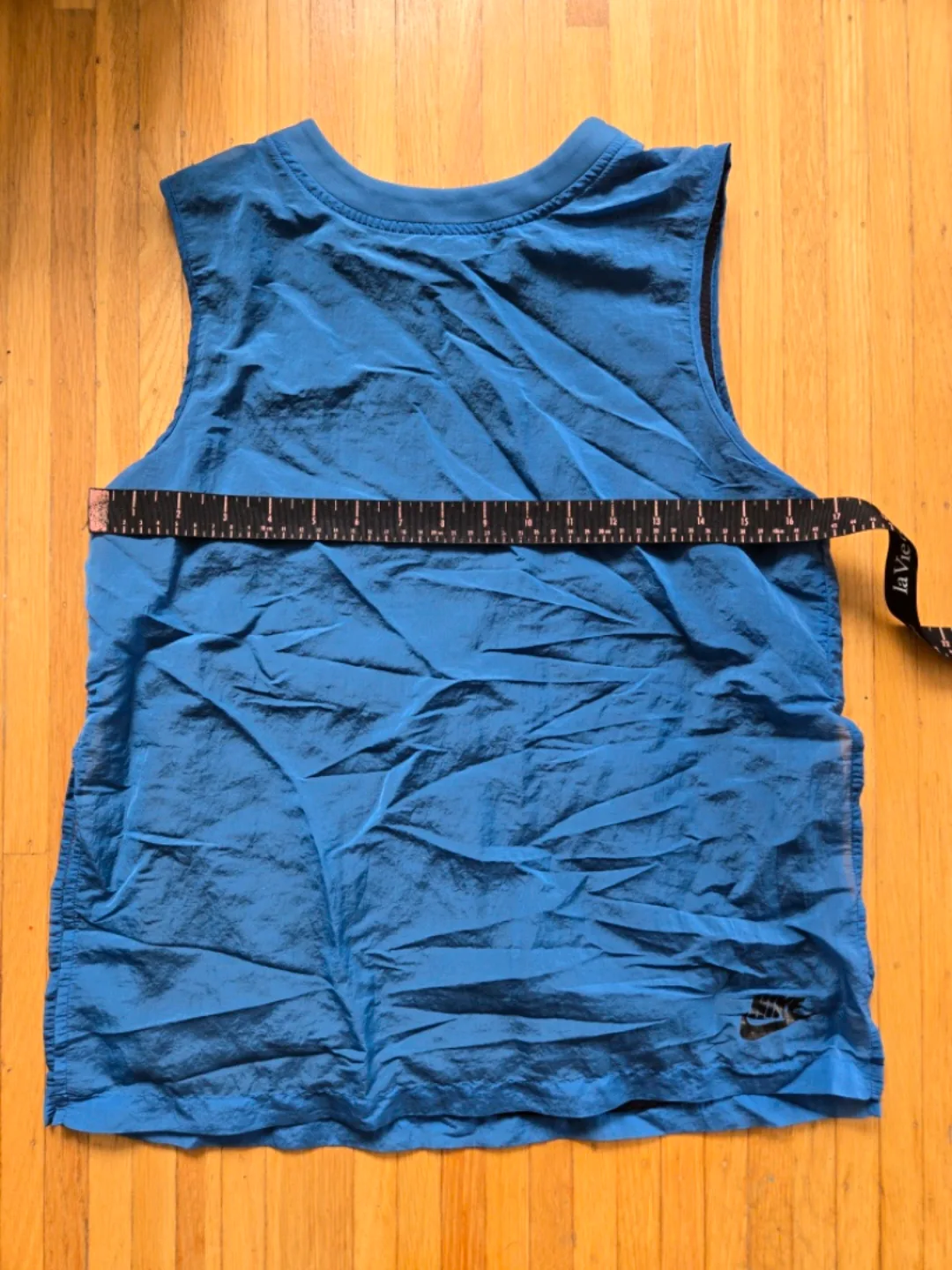 Nike Blue Crinkle Tank Top with mesh - Size XS image indicator(4)