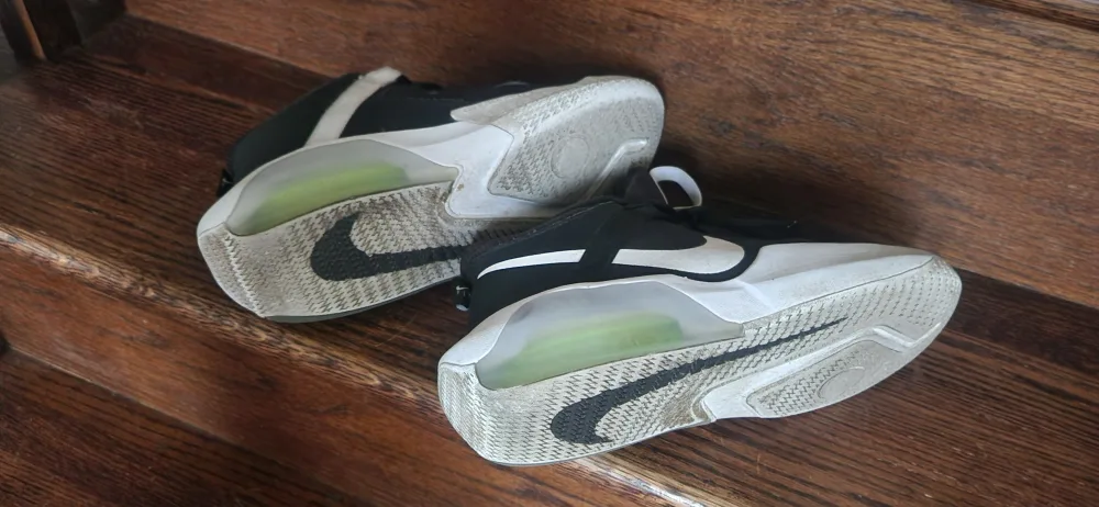 Nike Air Zoom Pod Shoes image indicator(3)