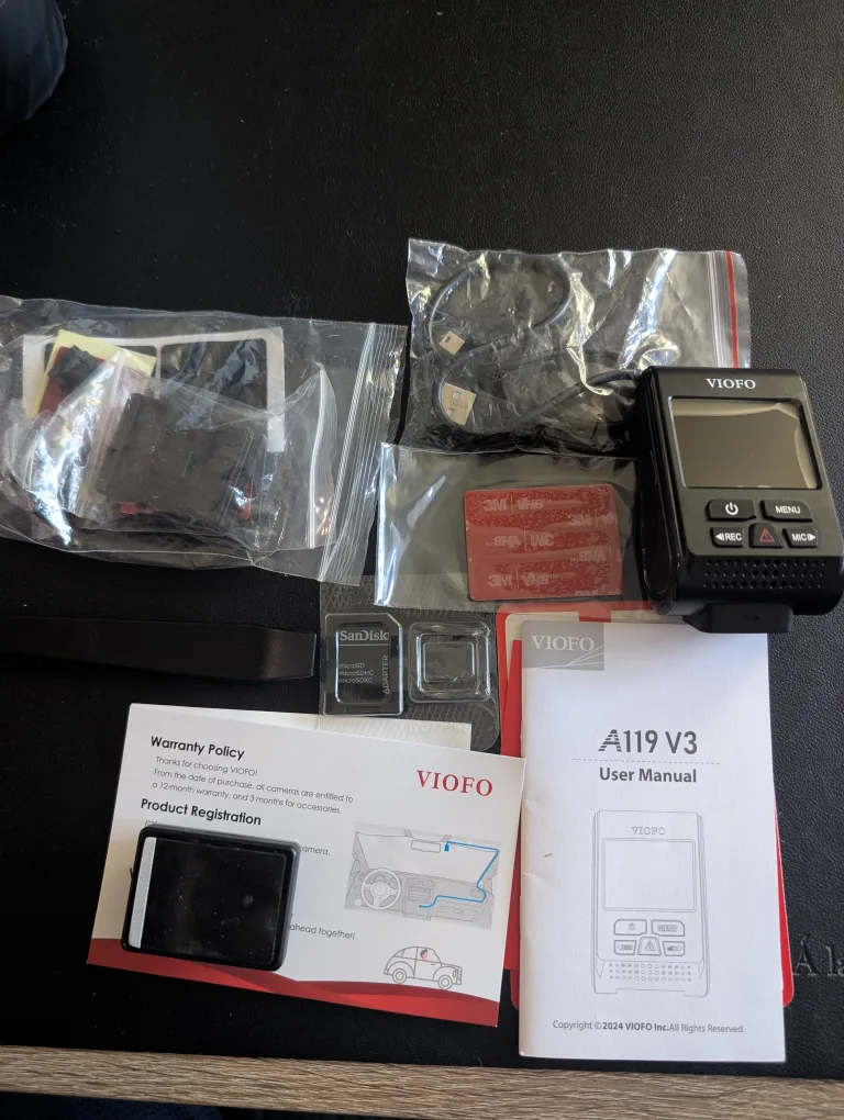 VIOFO A119 V3 Dash Cam - Like New! thumbnail