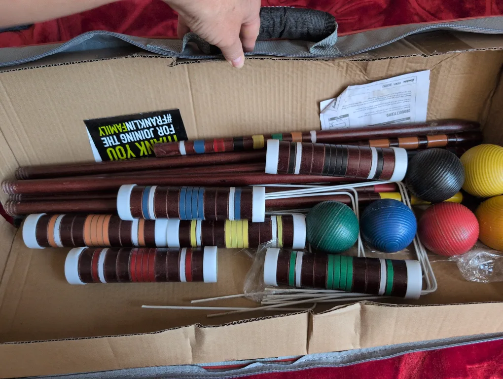 🇨🇦 Franklin Sports Croquet Set image indicator(2)