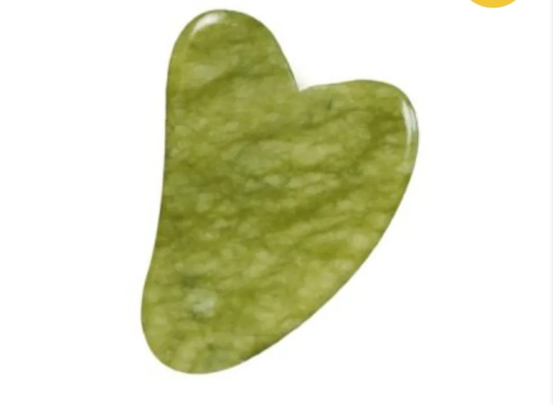 Brand New Green Jade Gua Sha (Massage Tool Heart Shape) thumbnail