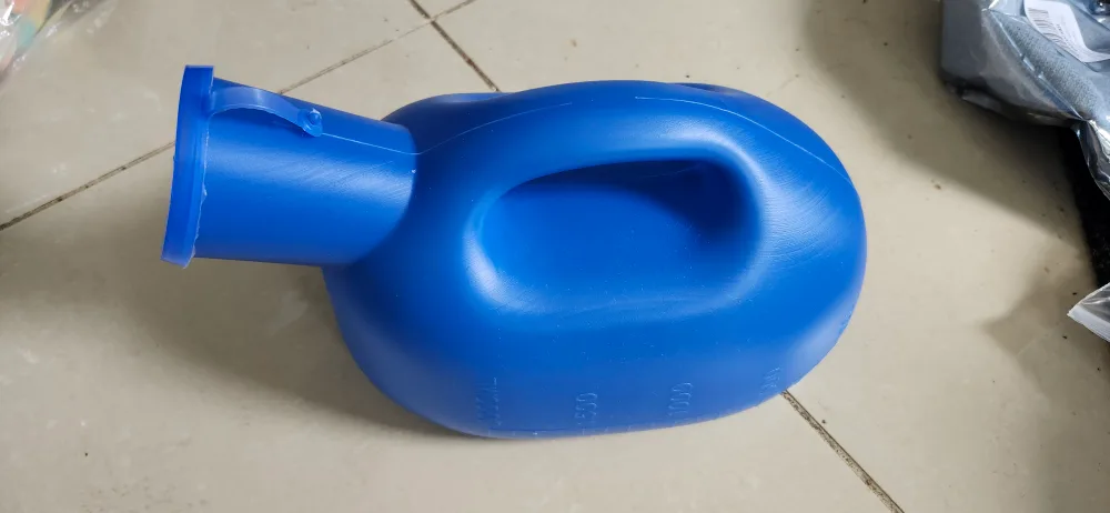 new Mens Portable Urinal Bottle - 2000ml thumbnail