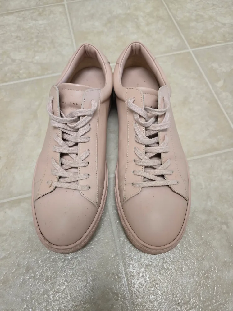 Oliver Cabell Low 1 Pink Leather Sneakers image indicator(2)