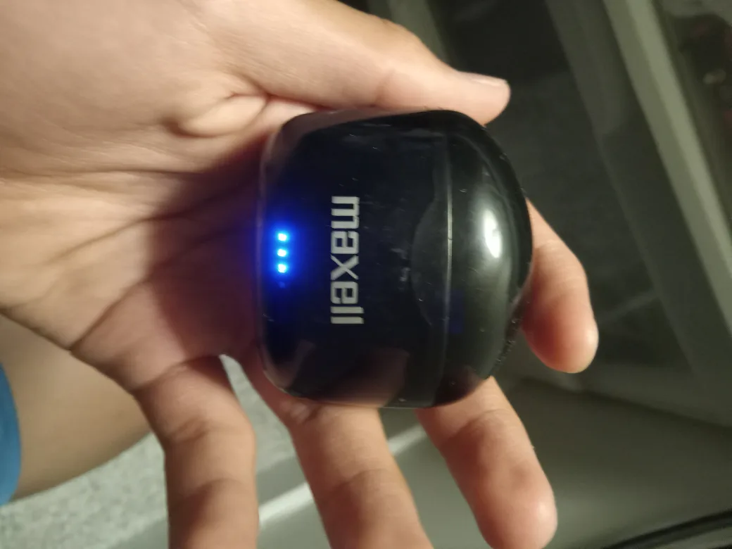 Maxell Sync Up True Wireless Earbuds - New in Box! thumbnail