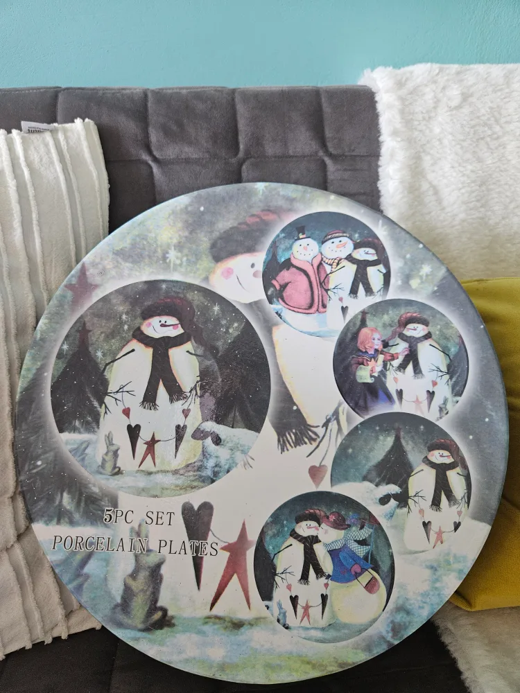 Classic Giftware 5-pc Porcelain Plates Set image indicator(2)