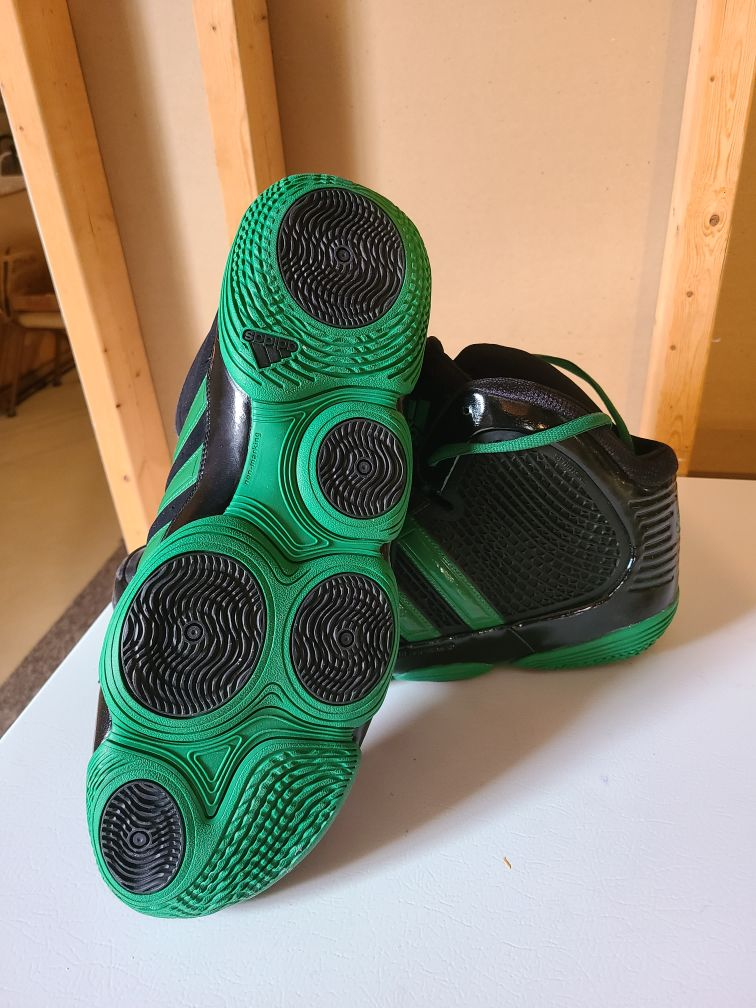 Size 17 - Adidas Basketball Shoes - Black/Green - photo 3
