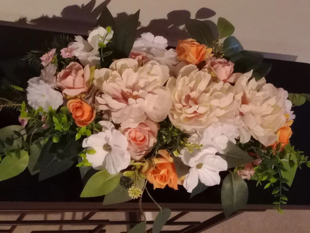 Floral Arrangement image indicator(9)